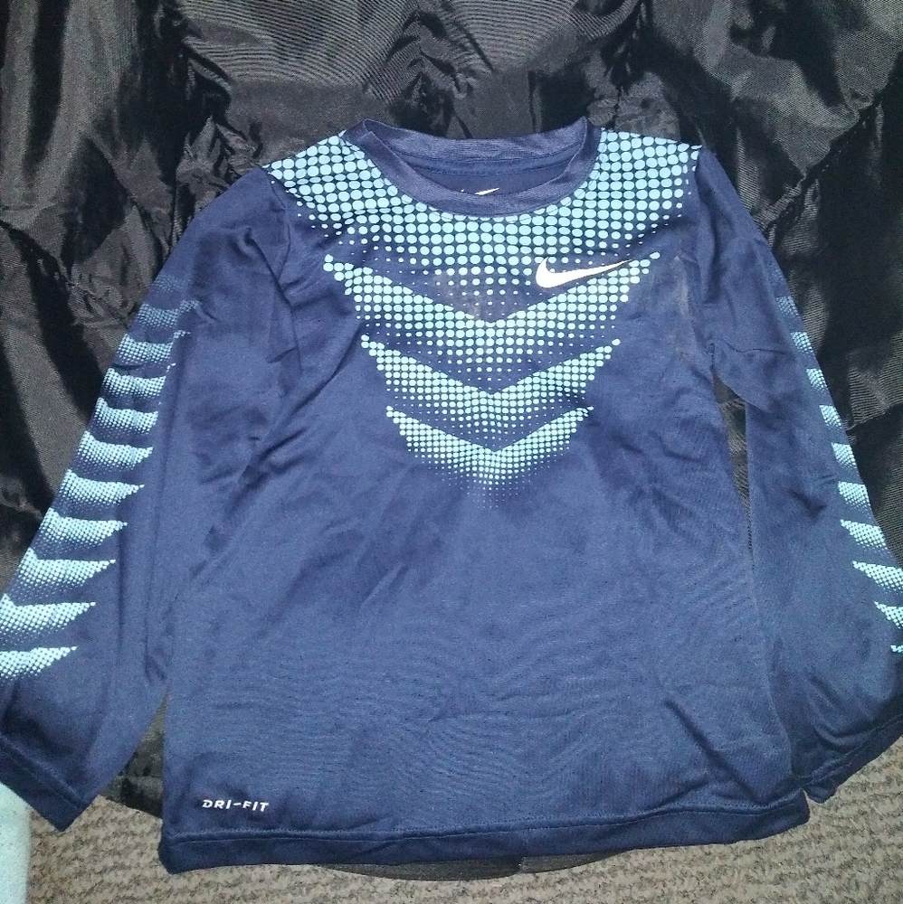Boys Nike T